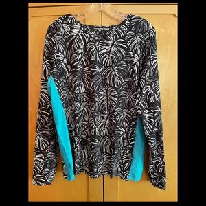 UV SKINZ RASH GUARD SIZE XL BRAND NEW!!!